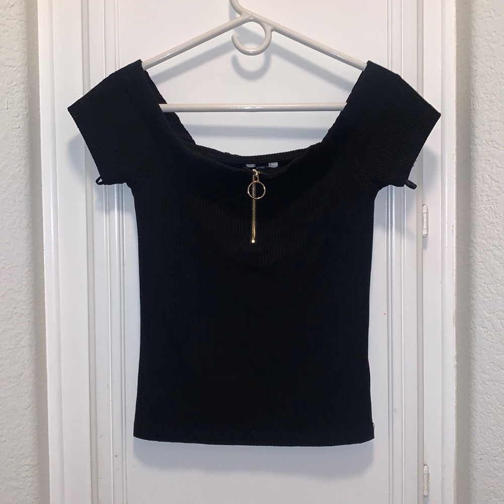 Cute Guess top in black